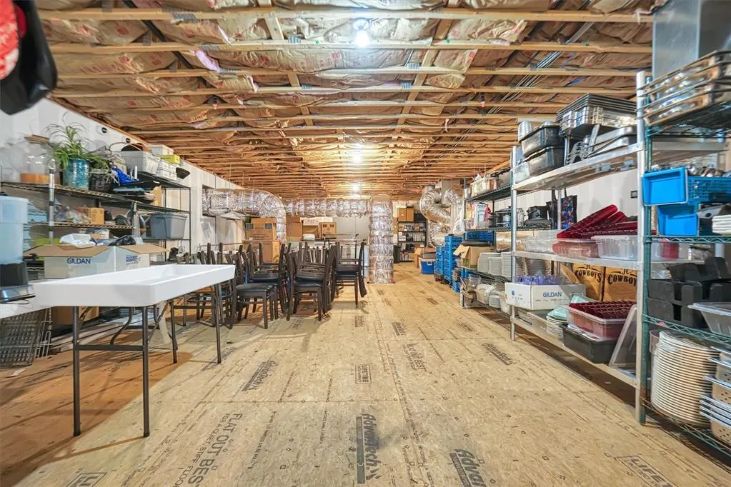 Photo 47 — 23894 S Frontage Road, Weatherford, OK 73096