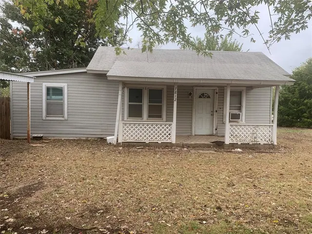 Photo 2 — 7812 Ellis Street, Oklahoma City, OK 73169