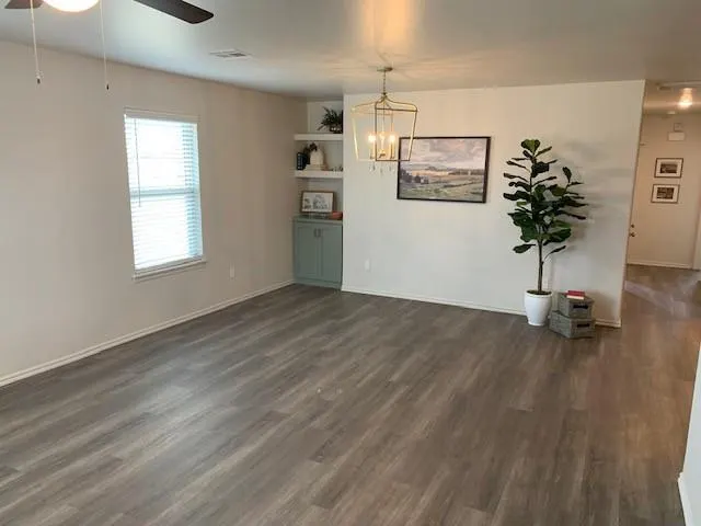 Photo 5 — 796 NE 4th Street, Newcastle, OK 73065