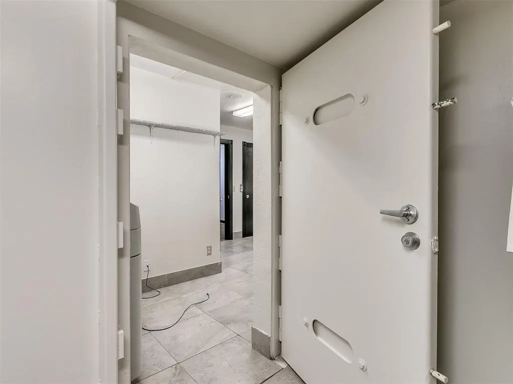 Photo 14 — 2124 Shadowlake Drive O, Oklahoma City, OK 73159