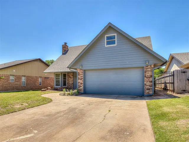 Photo 4 — 6404 Westway, Oklahoma City, OK 73142