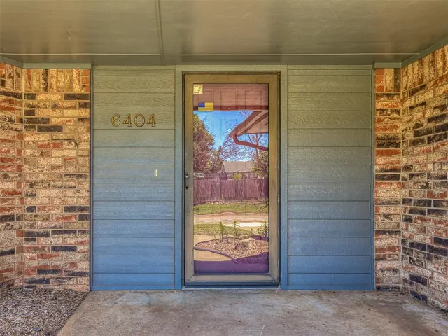 Photo 6 — 6404 Westway, Oklahoma City, OK 73142