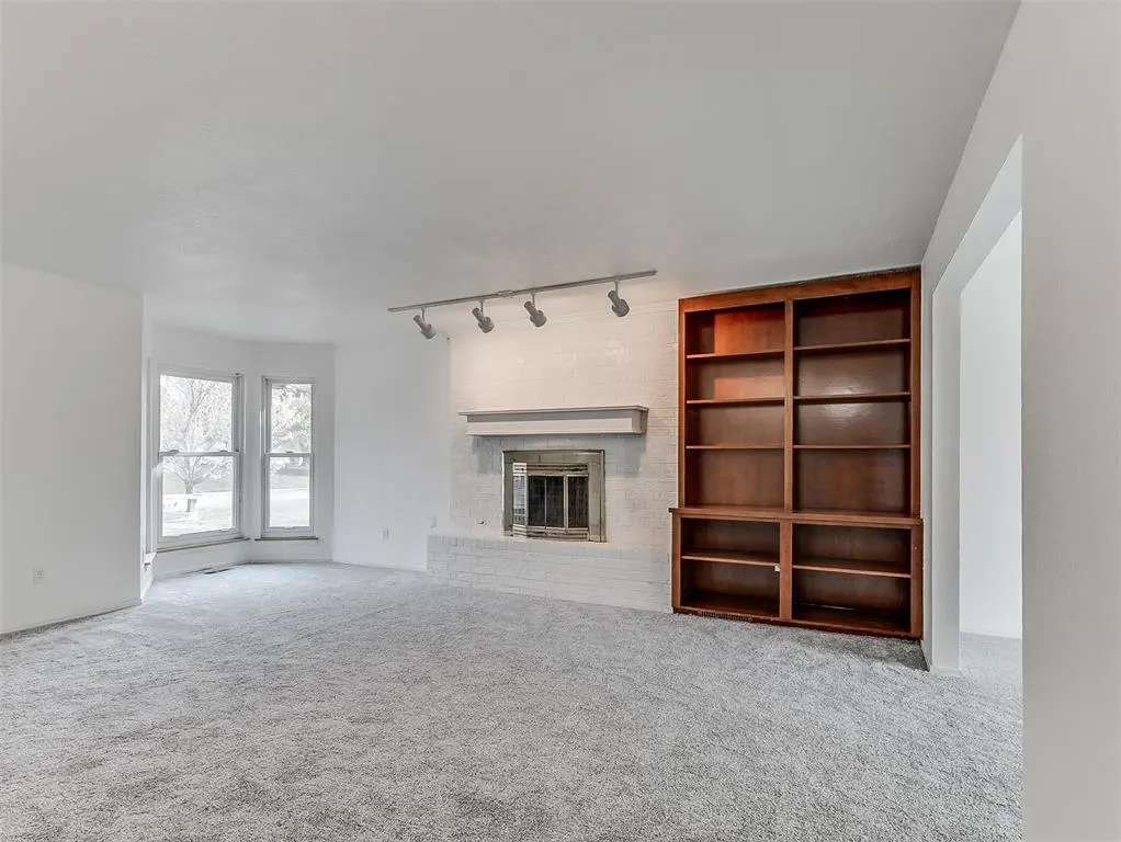 Photo 9 — 6404 Westway, Oklahoma City, OK 73142