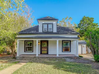 Sold home at 309 S 6th Street
