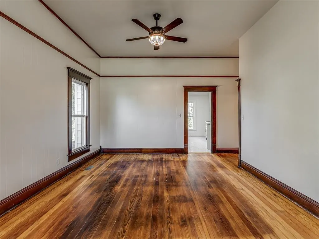 Photo 7 — 309 S 6th Street, Kingfisher, OK 73750