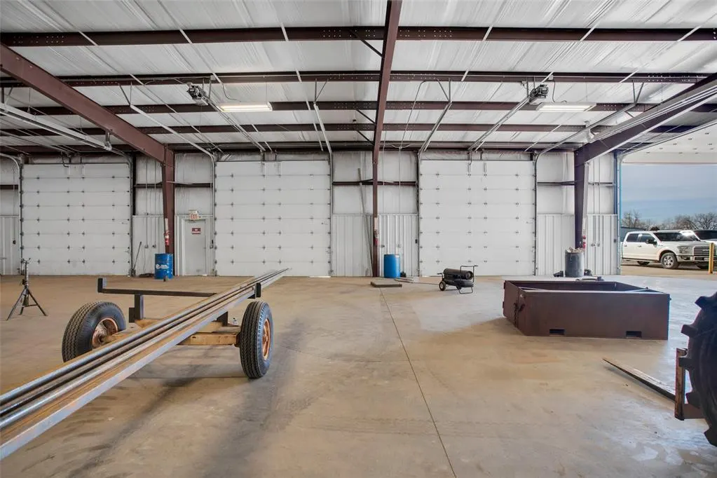 Photo 14 — 5195 W 20th Street, Elk City, OK 73644