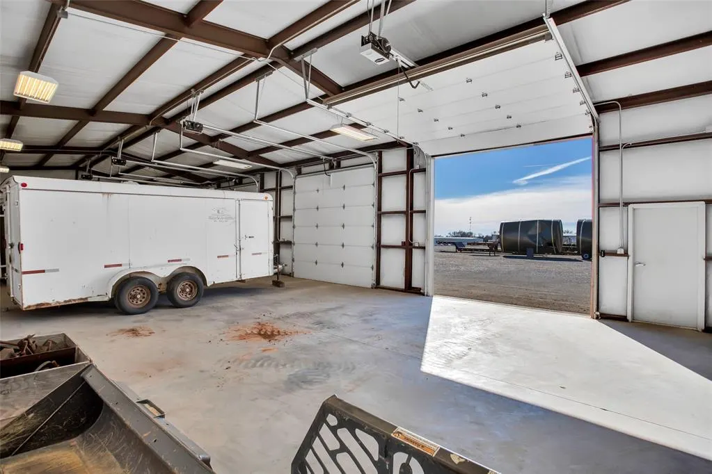 Photo 30 — 5195 W 20th Street, Elk City, OK 73644