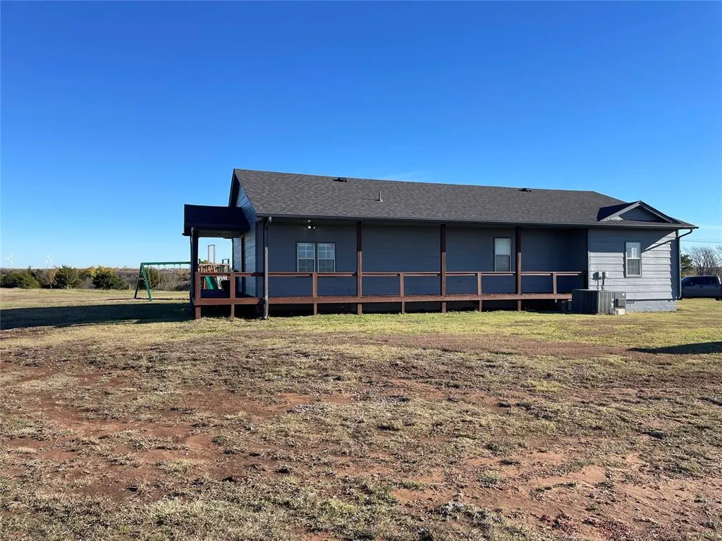 Photo 25 — 1494 County Road 1250, Tuttle, OK 73089