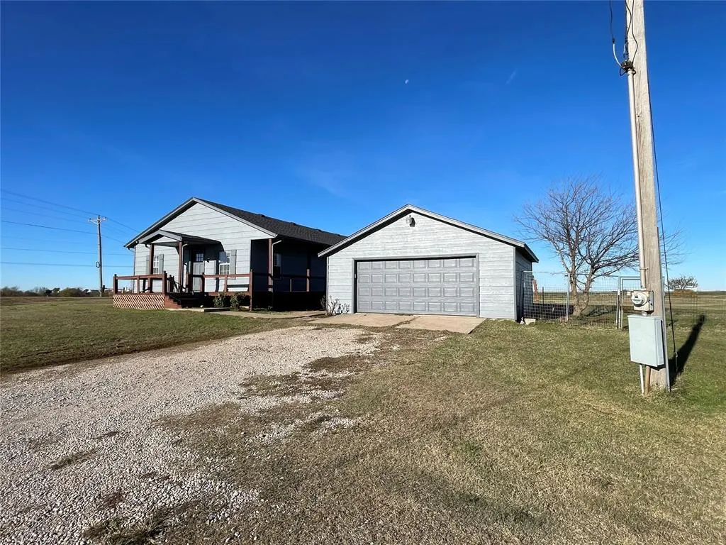 Photo 27 — 1494 County Road 1250, Tuttle, OK 73089