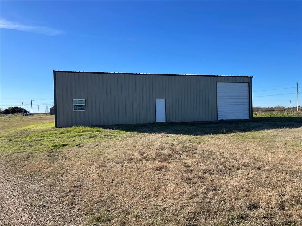 Photo 29 — 1494 County Road 1250, Tuttle, OK 73089
