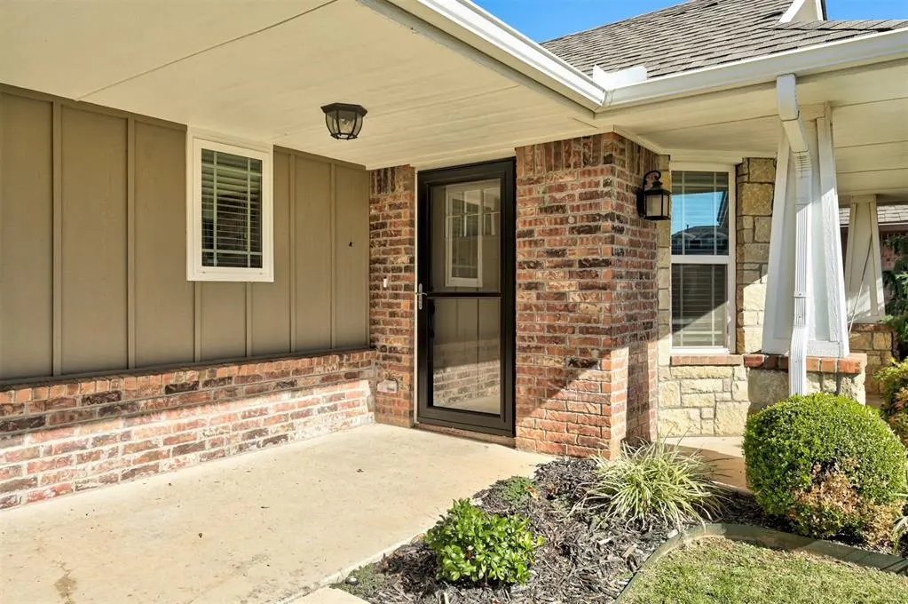 Photo 2 — 8901 SW 55th Street A/B, Oklahoma City, OK 73179
