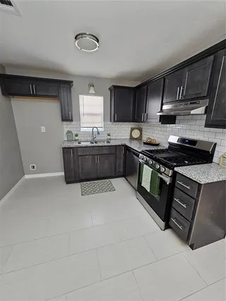 Sold home at 1447 S Genessee Avenue