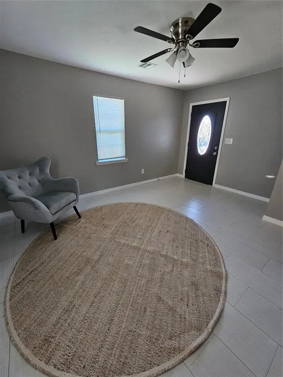 Photo 2 — 1447 S Genessee Avenue, Oklahoma City, OK 73129