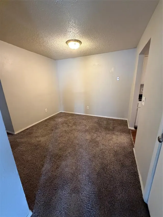 Photo 4 — 2620 N Ann Arbor Avenue 208, Oklahoma City, OK 73127