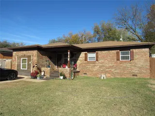 Sold home at 712 Cinmac Street