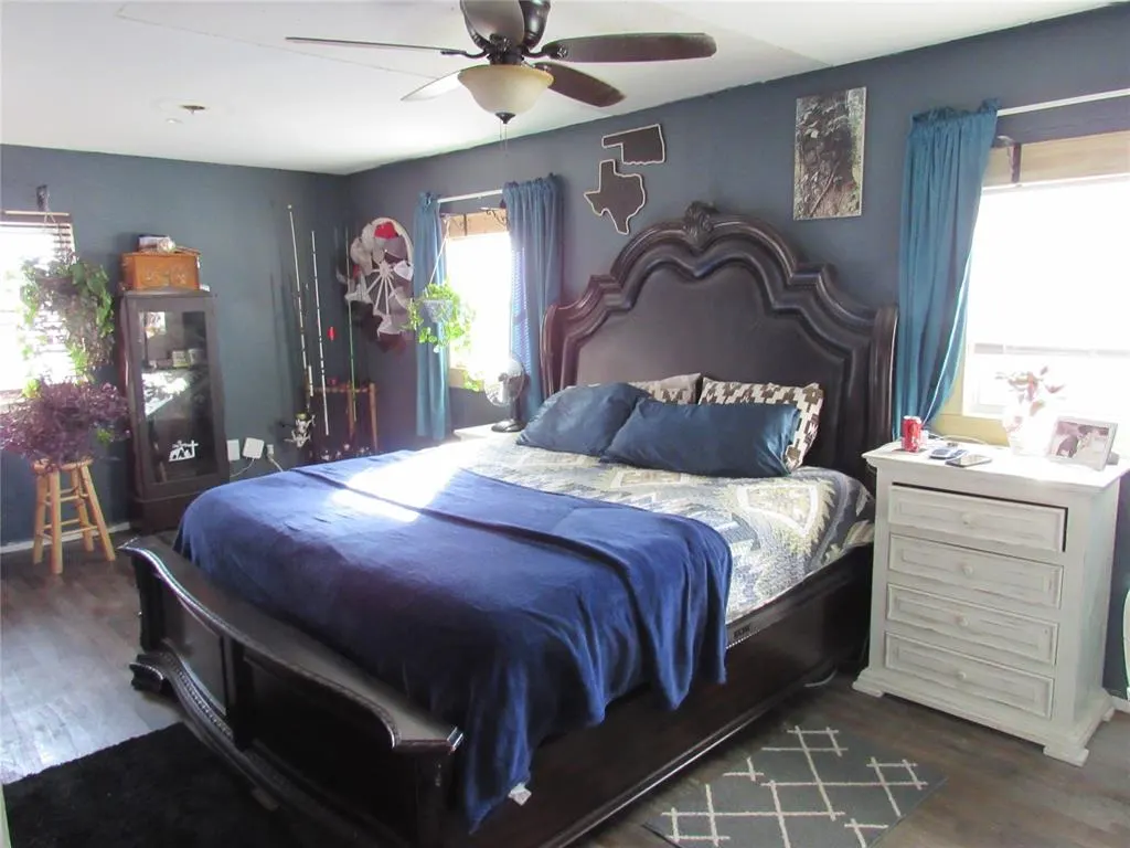 Photo 13 — 712 Cinmac Street, Lindsay, OK 73052