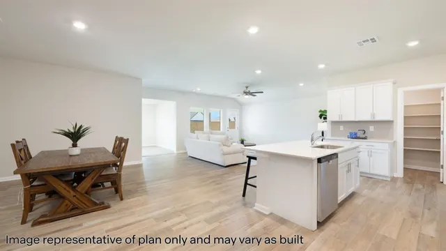 Photo 5 — 5503 Windstone Lane, Norman, OK 73072