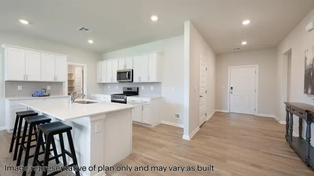 Photo 6 — 5503 Windstone Lane, Norman, OK 73072