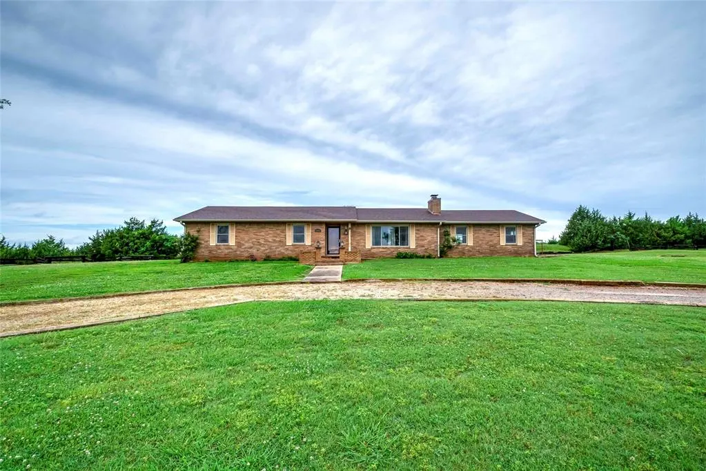 Front exterior — 920173 S 3450 Road, Chandler, OK 74834