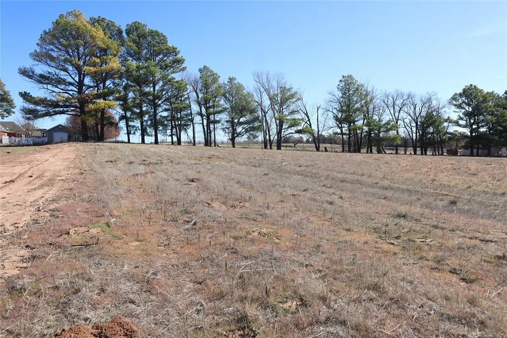 Front exterior — 0000 S Access Road, Weatherford, OK 73096