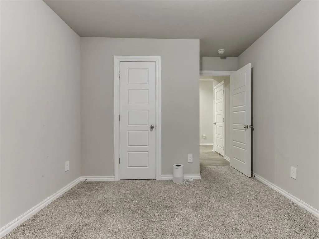Photo 13 — 4408 Moonlight Road, Mustang, OK 73064
