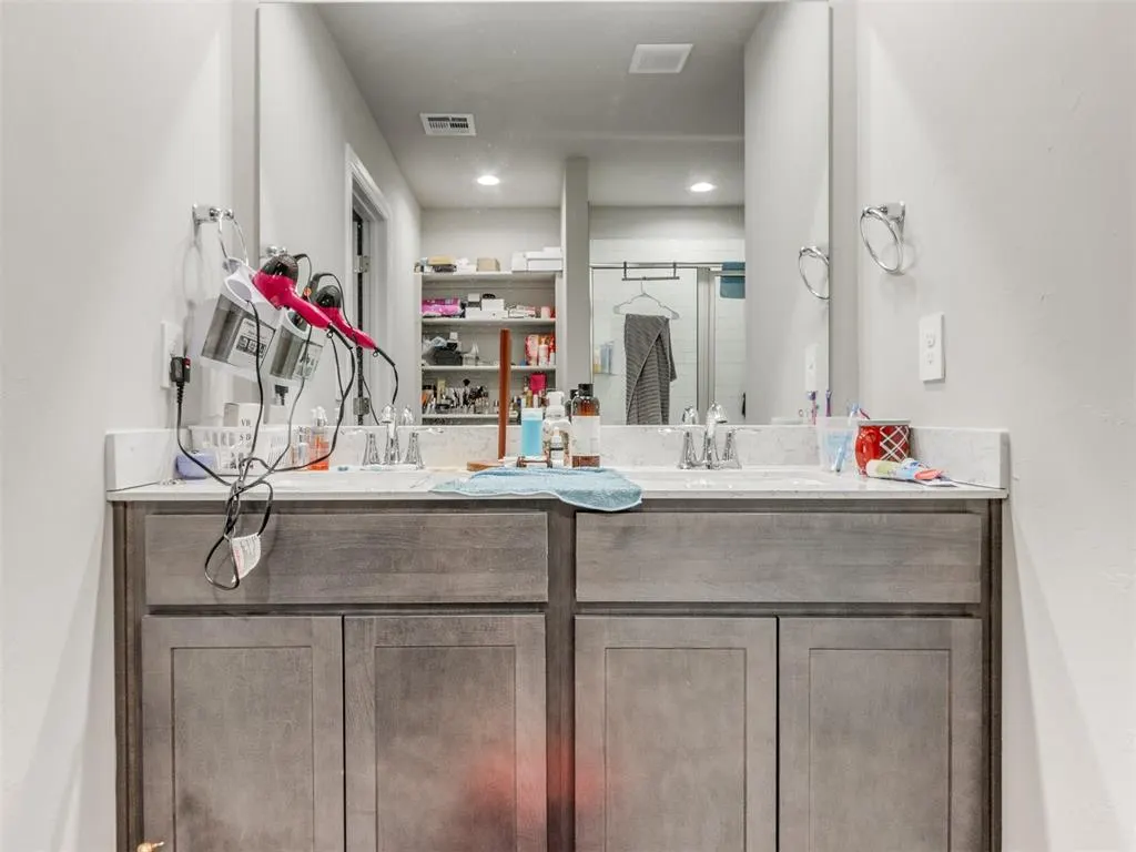 Photo 18 — 4408 Moonlight Road, Mustang, OK 73064