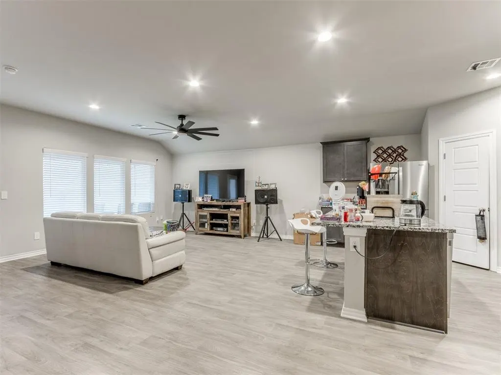 Photo 25 — 4408 Moonlight Road, Mustang, OK 73064