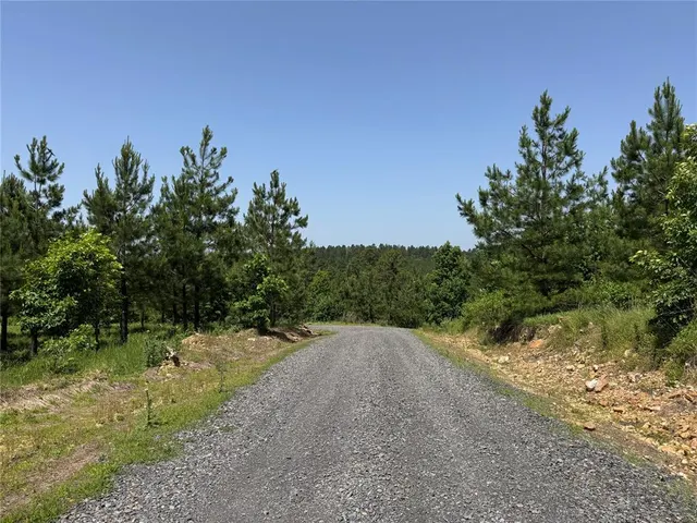 Photo 5 — 131 Charmed Ridge Lane, Broken Bow, OK 74728