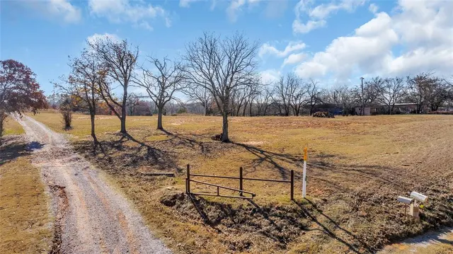 Front exterior — 2504 County Street 2976, Blanchard, OK 73010