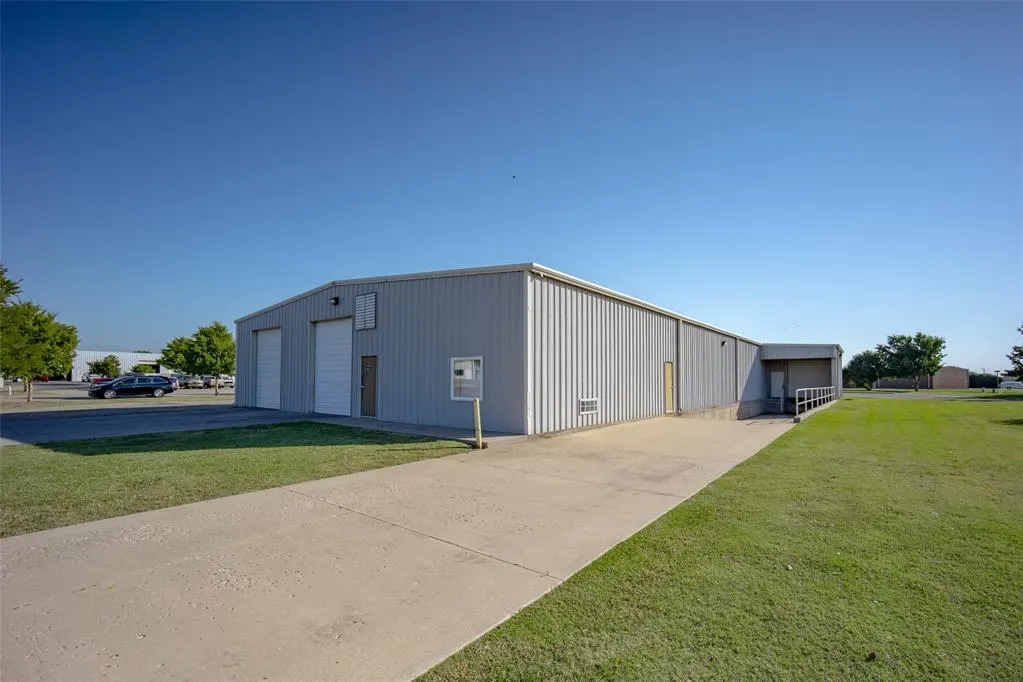 Front exterior — 2701 Bart Conner Court 103, Norman, OK 73072