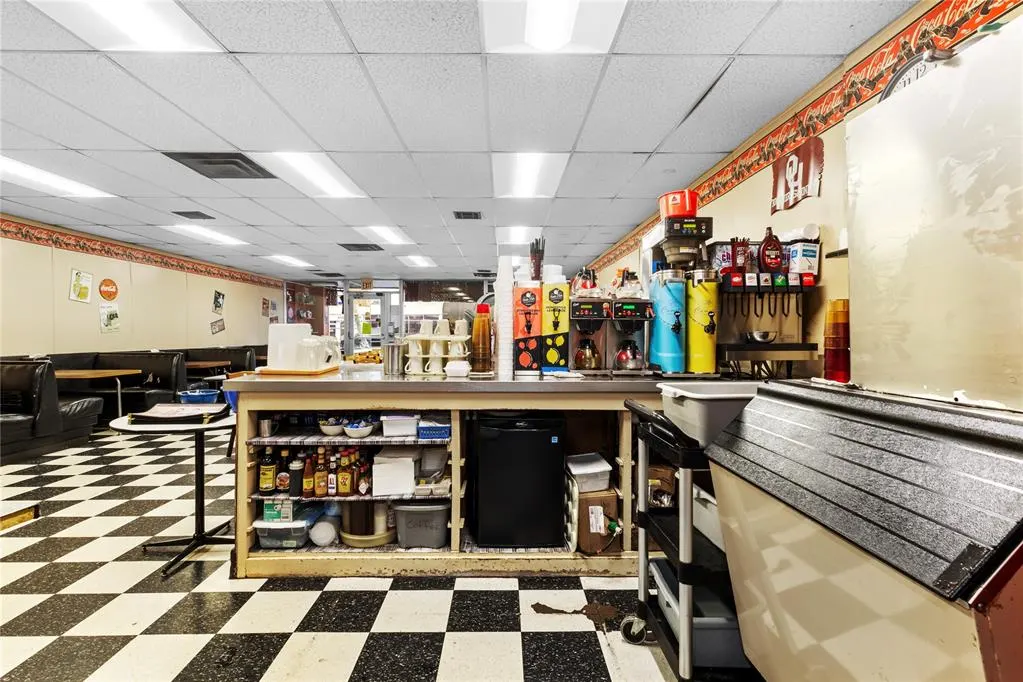 Photo 14 — 210 N Main Street, Kingfisher, OK 73750
