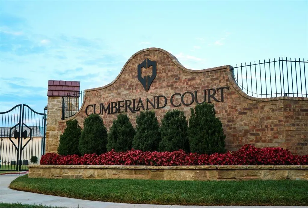 Photo 2 — 1117 Cumberland Court, Nichols Hills, OK 73116