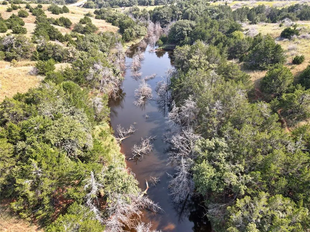 Photo 46 — N 2360 Road, Thomas, OK 73669