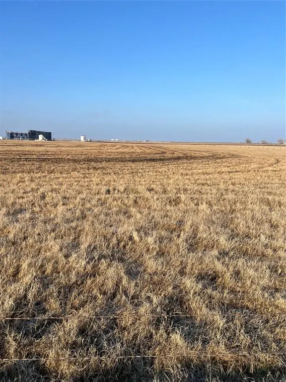 Front exterior — 5201 S country club, Union City, OK 73089