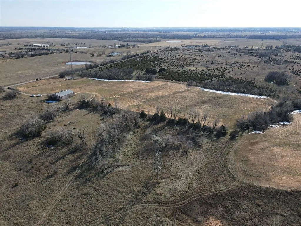 Photo 14 — 9003 N Mustang Road, Yukon, OK 73099