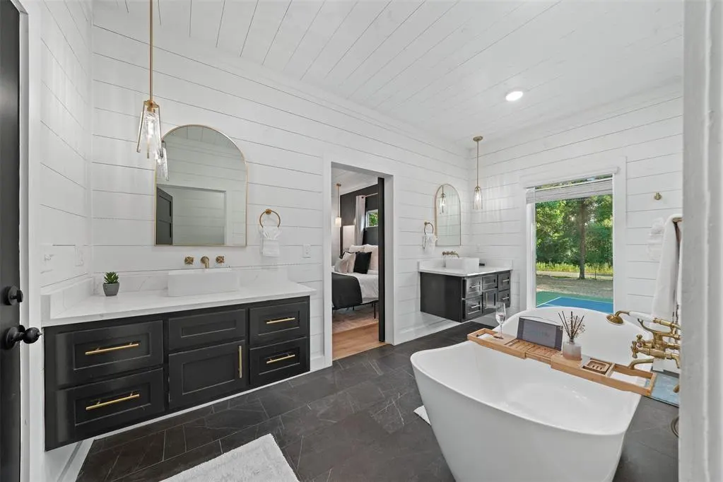 Photo 17 — 2221 Camp Ranch Road, Broken Bow, OK 74728