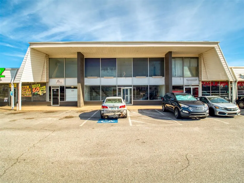 Photo 3 — 2000 N Macarthur Boulevard, Oklahoma City, OK 73127