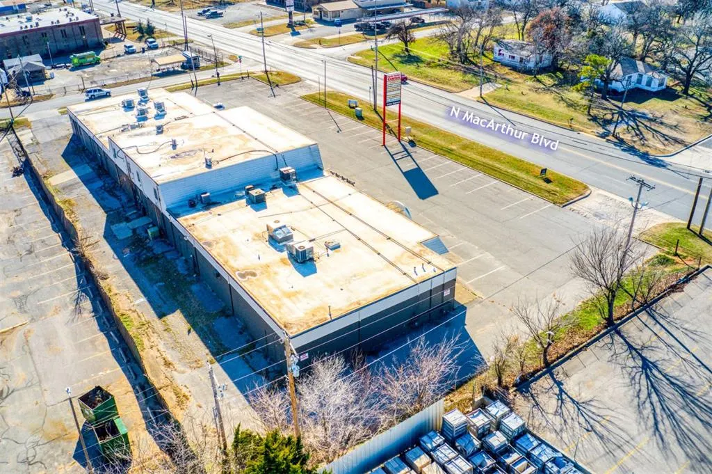 Photo 17 — 2000 N Macarthur Boulevard, Oklahoma City, OK 73127