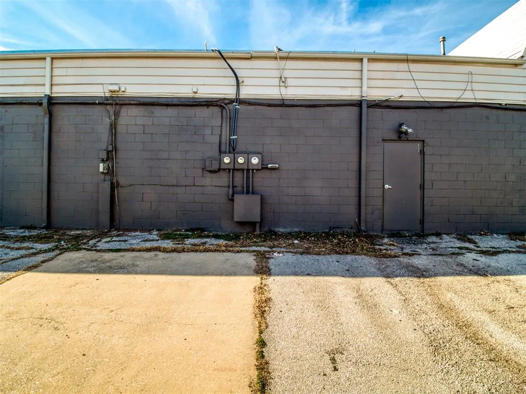Photo 48 — 2000 N Macarthur Boulevard, Oklahoma City, OK 73127