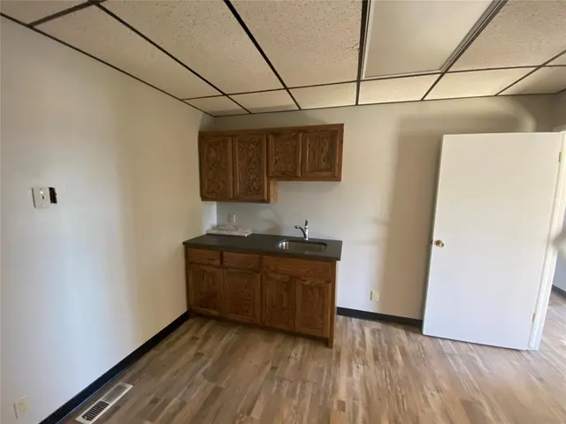 Photo 5 — 108 W 12th Street, Elk City, OK 73644