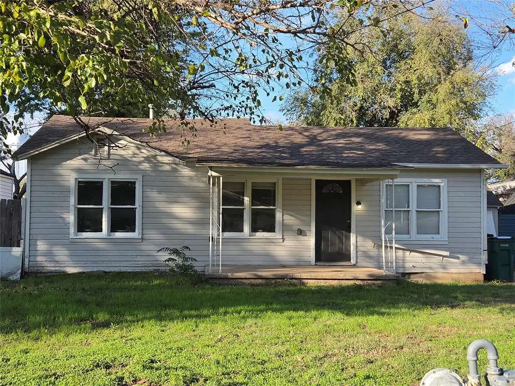 Front exterior — 5843 NW 24th Street, Oklahoma City, OK 73127
