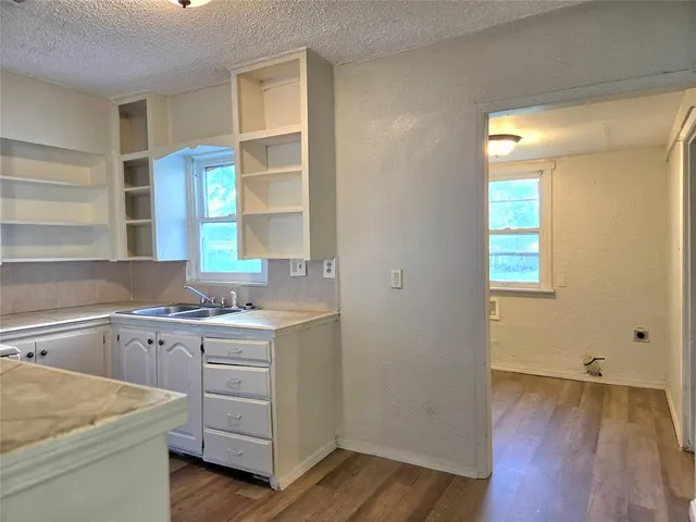 Photo 8 — 5843 NW 24th Street, Oklahoma City, OK 73127