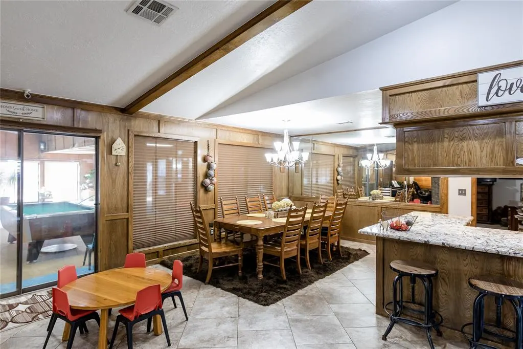 Photo 7 — 909 N Randall Avenue, Elk City, OK 73644