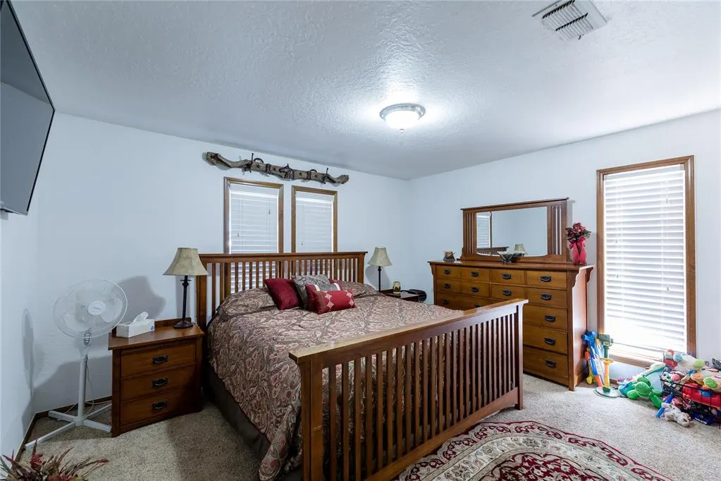 Photo 15 — 909 N Randall Avenue, Elk City, OK 73644
