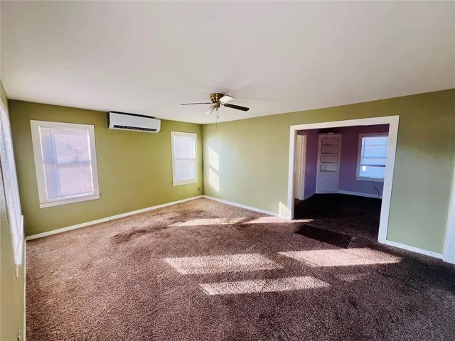 Photo 4 — 1401 W 2nd Street, Elk City, OK 73644