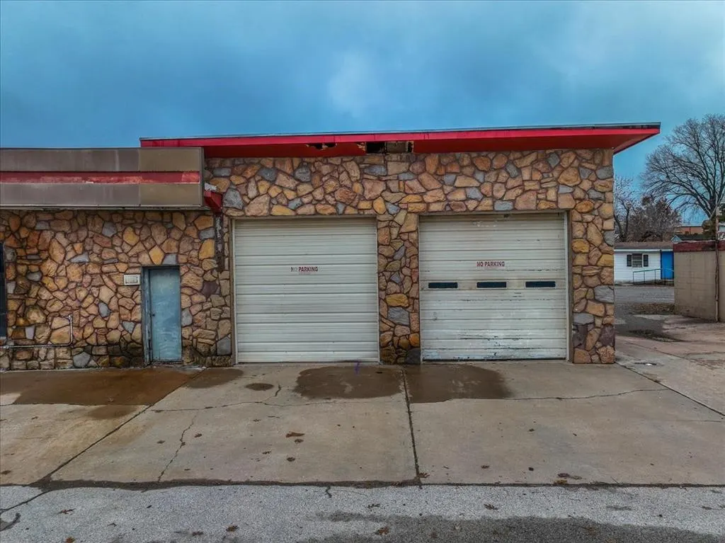Photo 19 — 330 S Green Avenue, Purcell, OK 73080