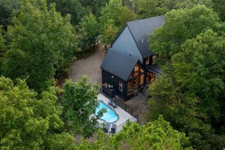 Sold home at 362 Gentry Oak Lane