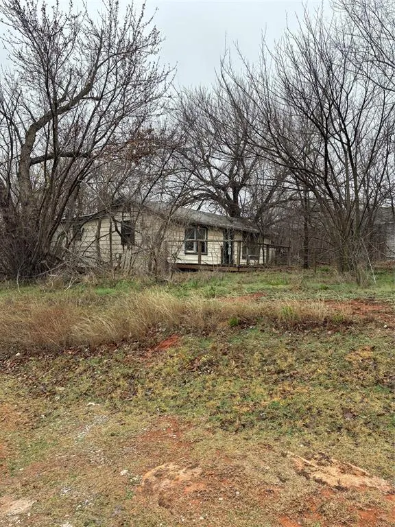 Front exterior — 21290 E Eighth Street, Hinton, OK 73047