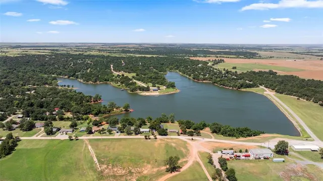 Photo 6 — 21290 E Eighth Street, Hinton, OK 73047