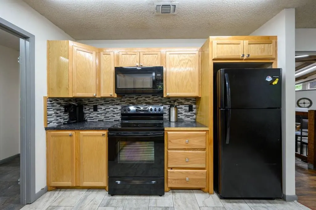 Photo 5 — 141 Wildwood Trail, Broken Bow, OK 74728